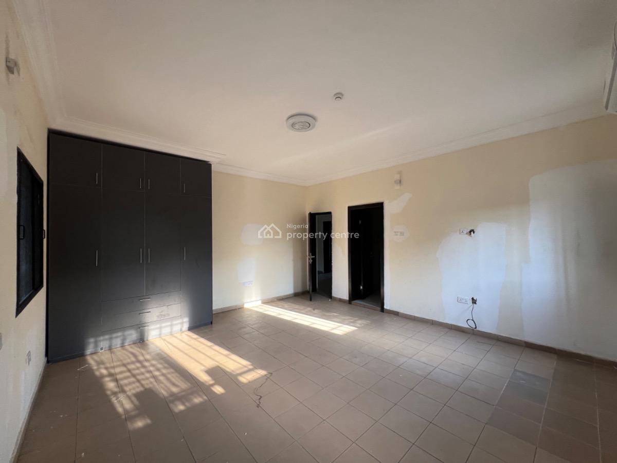 Luxury 3 Bedroom Apartment with Bq, Off Admiralty Way, Lekki Phase 1, Lekki, Lagos, Flat / Apartment for Rent