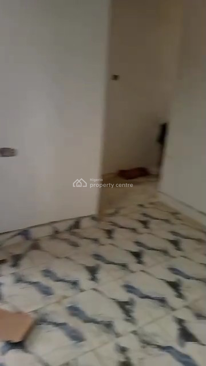 Lovely 1 Bedroom Upstairs, Secured Area, Sabo, Yaba, Lagos, Mini Flat (room and Parlour) for Rent