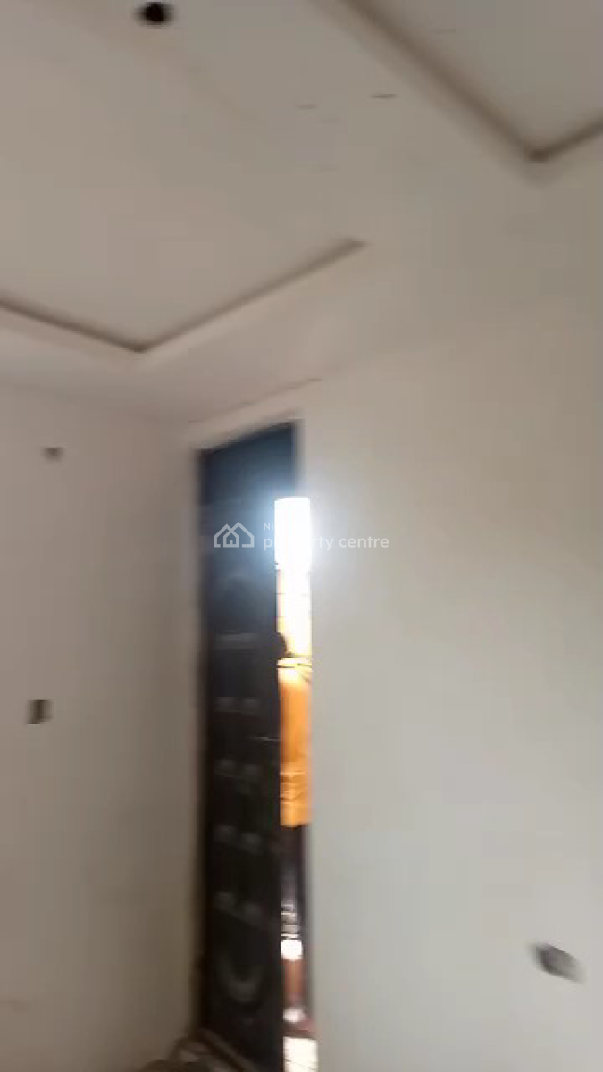 Lovely 1 Bedroom Upstairs, Secured Area, Sabo, Yaba, Lagos, Mini Flat (room and Parlour) for Rent