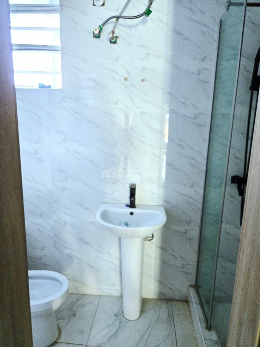 Elegant 4 Bedroom Terraced Duplex in Estate, Orchid Road, Lekki, Lagos, Terraced Duplex for Sale