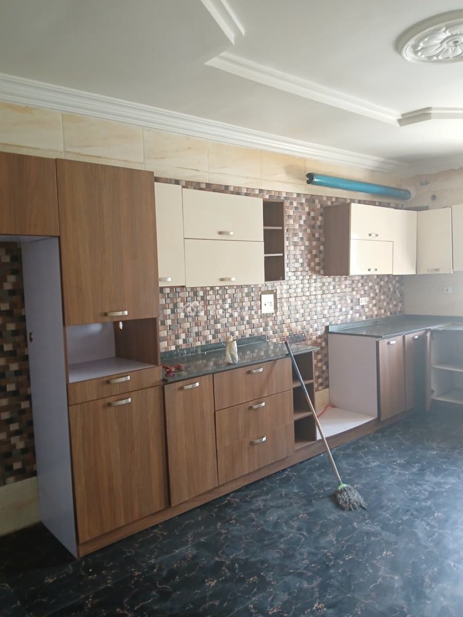 Luxury 3 Bedrooms Spacious Serviced Apartment,bq, Tarred Road, Sweet Neighborhood, Guzape District, Abuja, Flat / Apartment for Rent