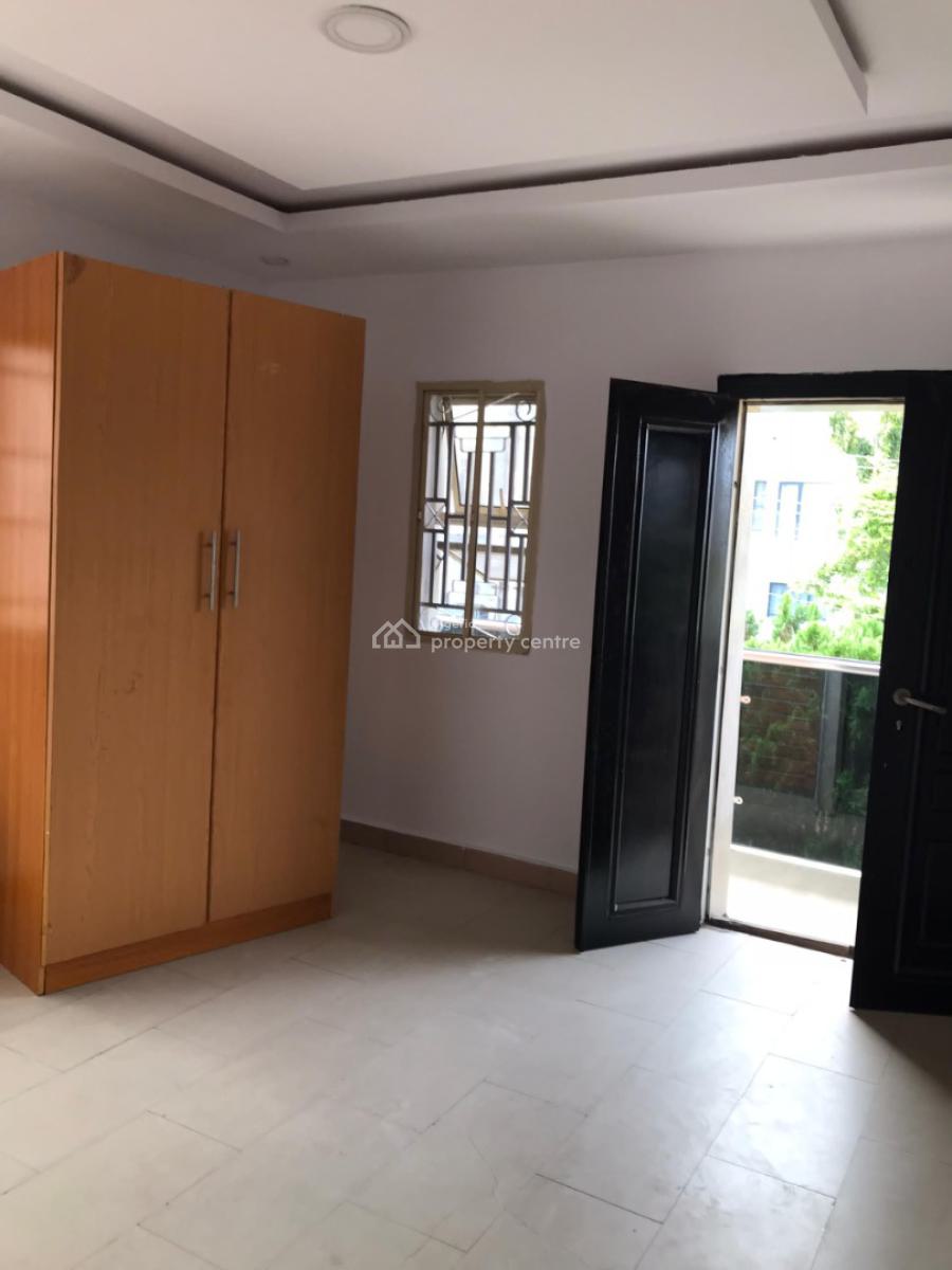 Standard and Newly Renovated 3 Bedroom Terrace Duplex, Lekki Phase 1, Lekki, Lagos, Terraced Duplex for Rent