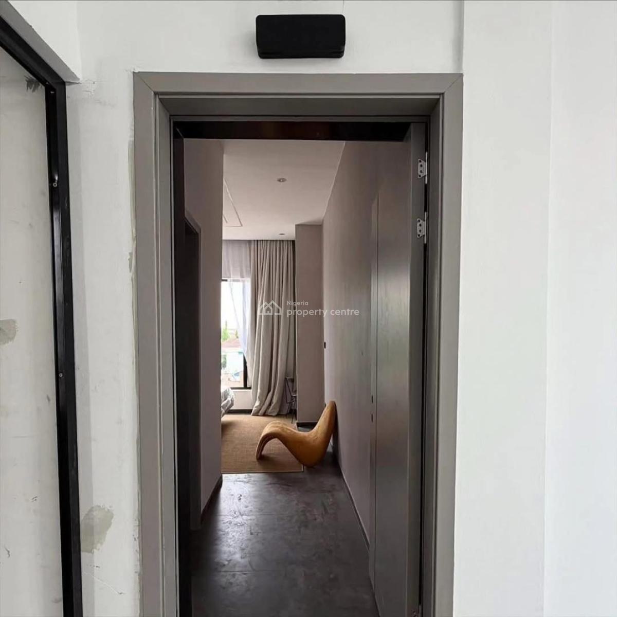 Newly Built 14 Rooms Hotel with Rooftop, Wuse2, Wuse 2, Abuja, Hotel / Guest House for Sale