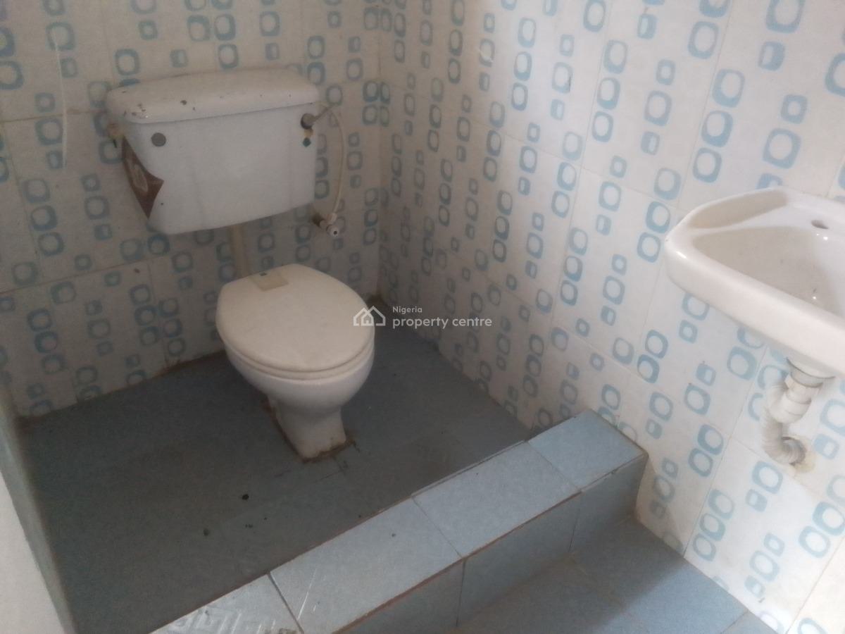 Spacious Luxury 2 Bedroom Flat with Excellent Features, Victory Estate, Ogombo, Ajah, Lagos, Flat / Apartment for Rent