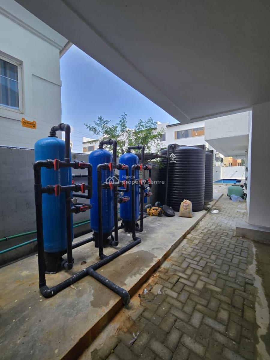 Exquisite and Modern 2 Bedroom Apartment, Lekki Phase 1, Lekki, Lagos, Flat / Apartment for Sale