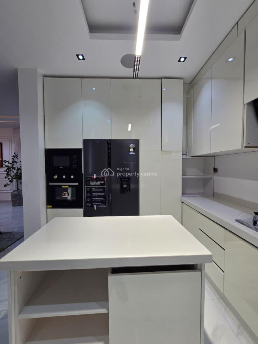 Exquisite and Modern 2 Bedroom Apartment, Lekki Phase 1, Lekki, Lagos, Flat / Apartment for Sale