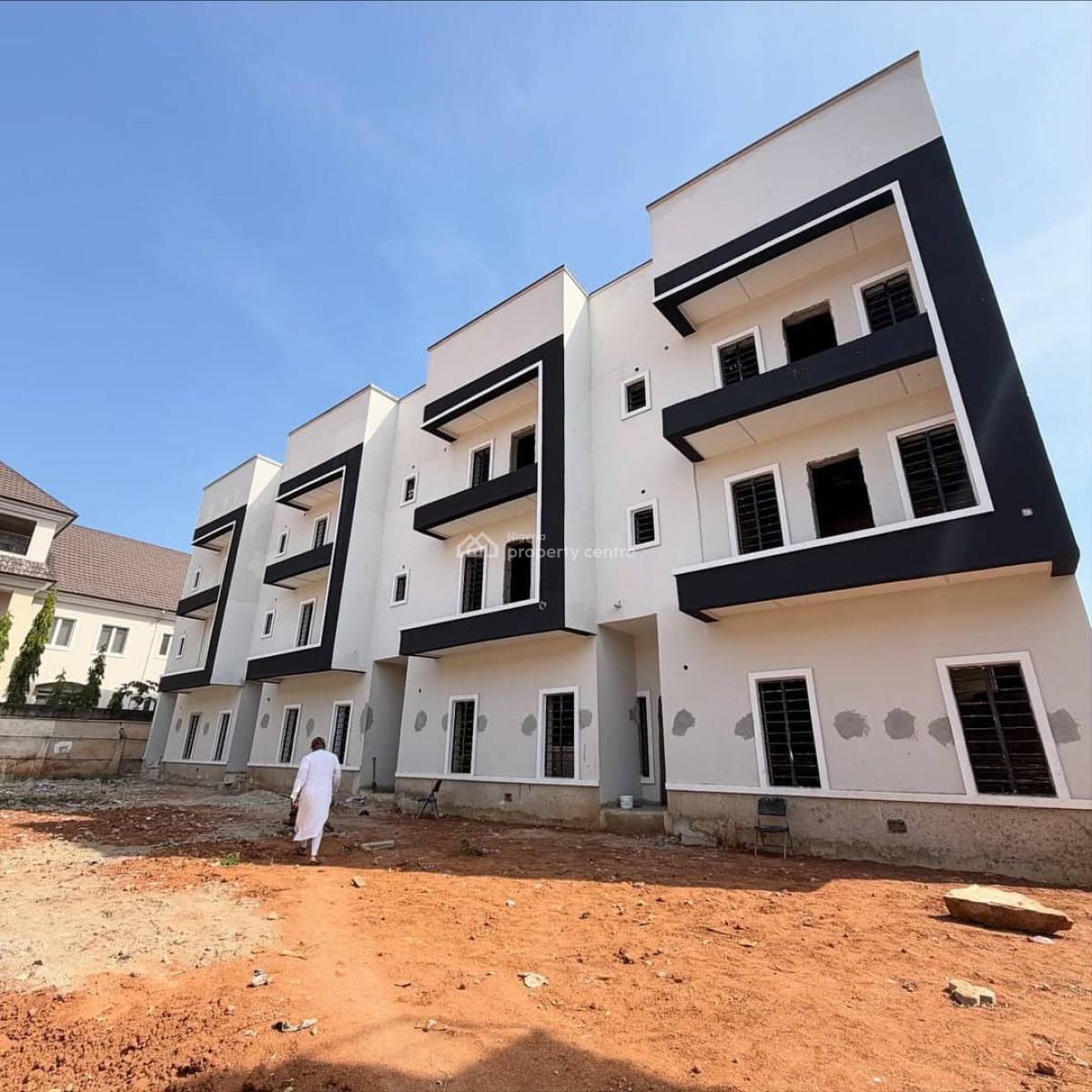 4bedroom Terrace, Serene, Maitama District, Abuja, Terraced Duplex for Sale