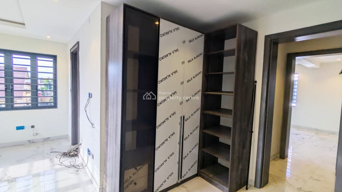 Newly Built Six (6) Bedroom Detached House with 2 Bq, Off Isaac John Street, Ikeja Gra, Ikeja, Lagos, Detached Duplex for Sale