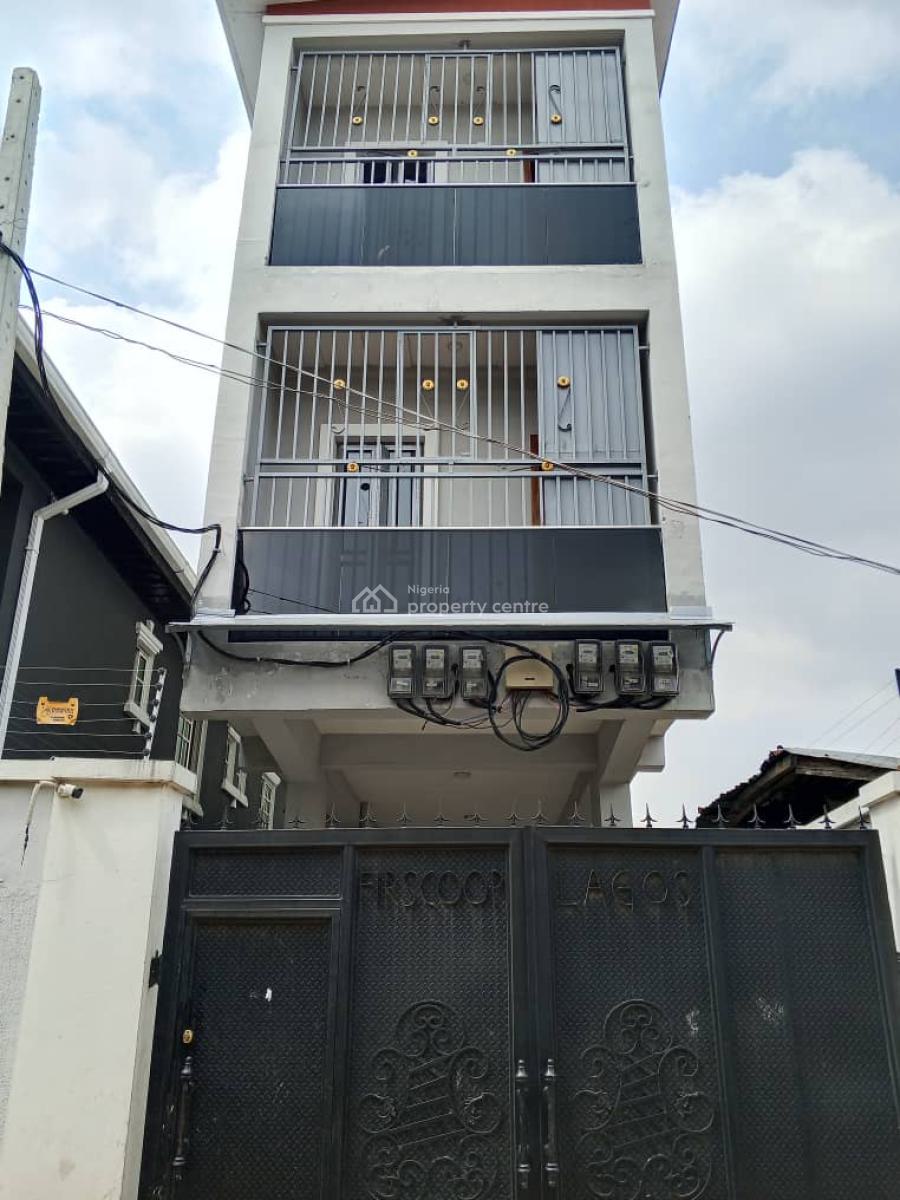 Newly Built Miniflat Upstairs, Close Fadeyi Bus Stop, Fadeyi, Shomolu, Lagos, Mini Flat (room and Parlour) for Rent