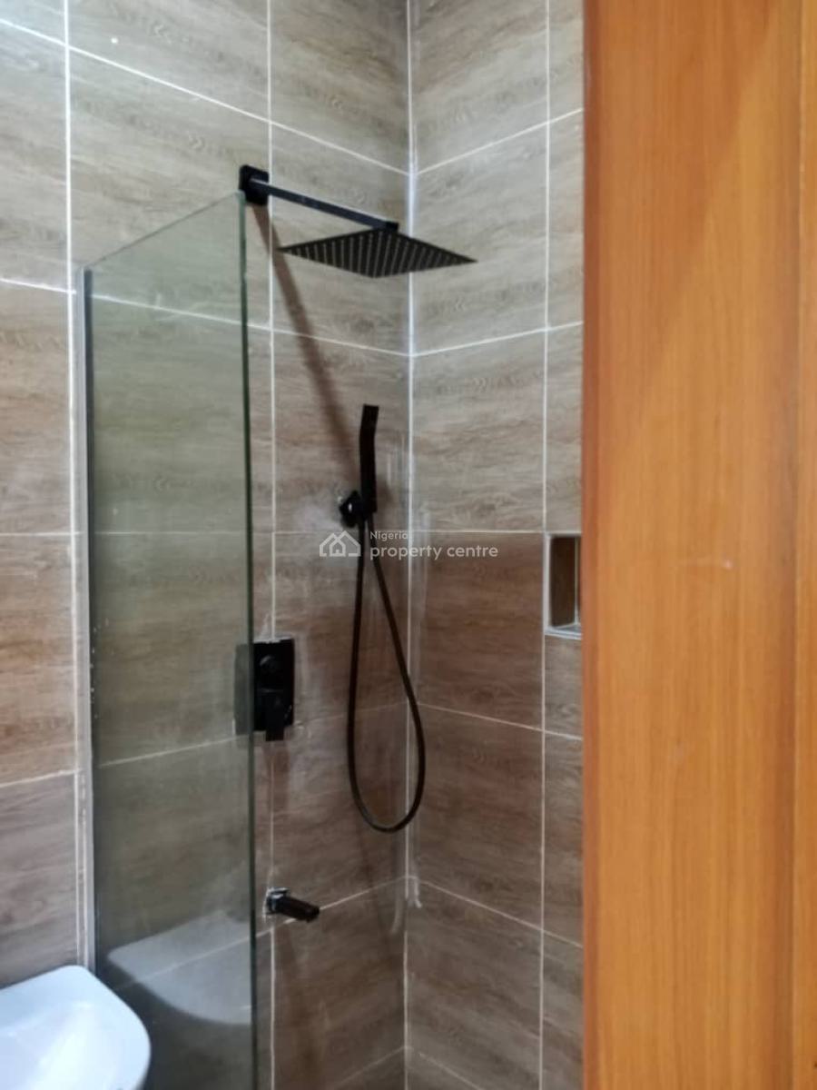 Newly Built Miniflat Upstairs, Close Fadeyi Bus Stop, Fadeyi, Shomolu, Lagos, Mini Flat (room and Parlour) for Rent