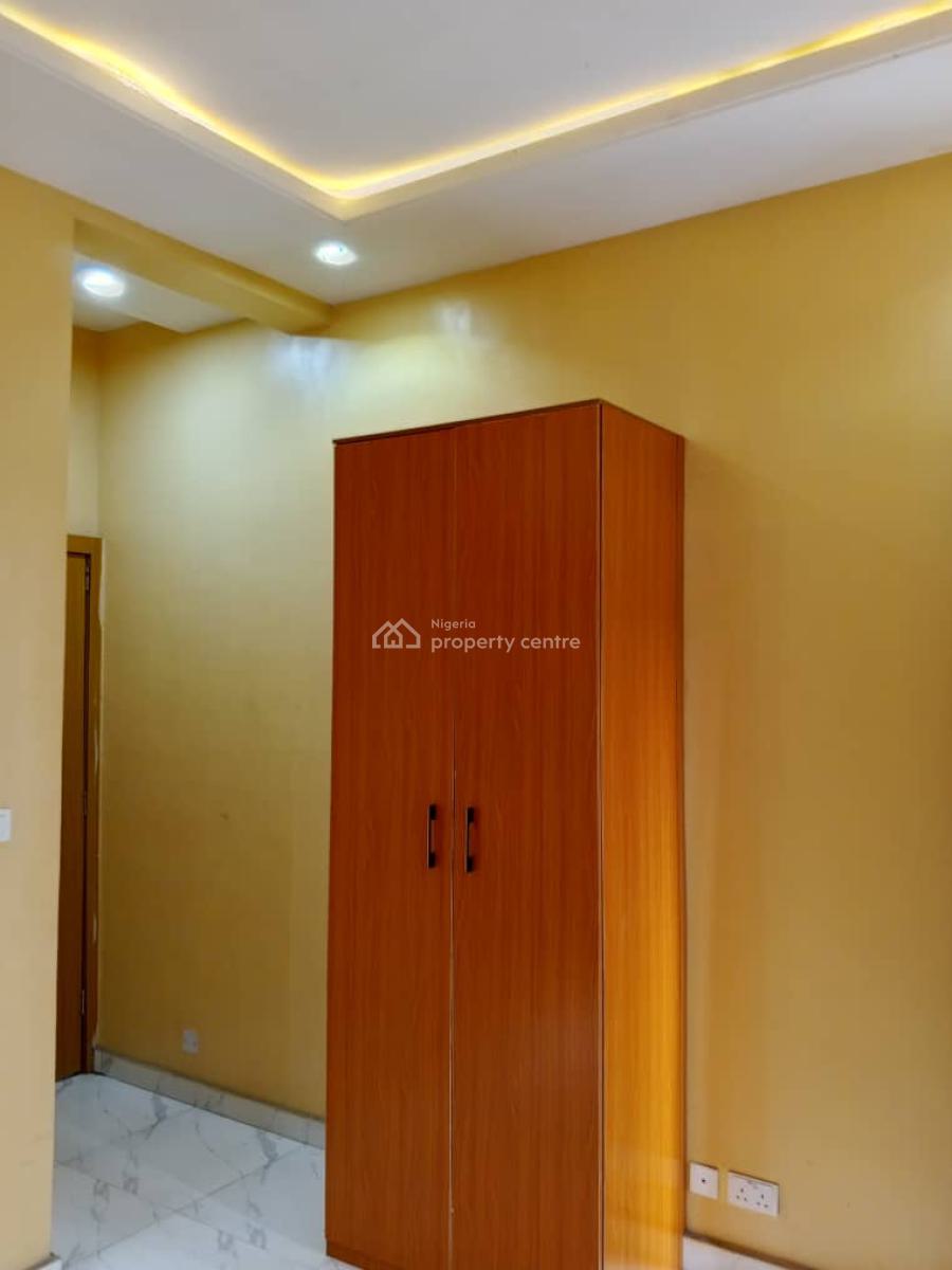 Newly Built Miniflat Upstairs, Close Fadeyi Bus Stop, Fadeyi, Shomolu, Lagos, Mini Flat (room and Parlour) for Rent