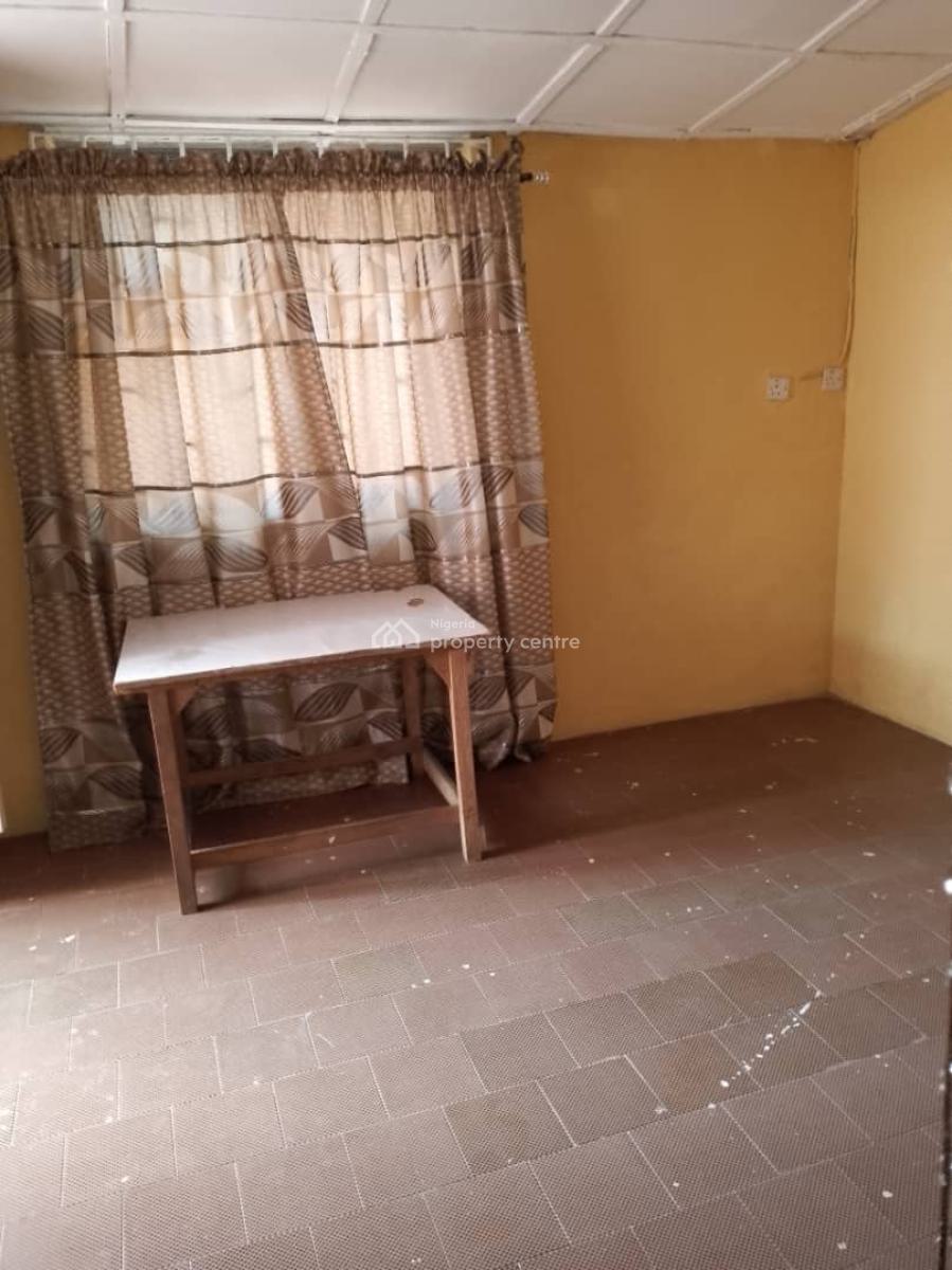 5 Bedroom Detached Bungalow on 360 Sqm Land @ Satellite Town Lagos, Meren Close Chevron Housing Estate, Satellite Town, Abule Ado, Lagos, Satellite Town, Ojo, Lagos, Detached Bungalow for Sale
