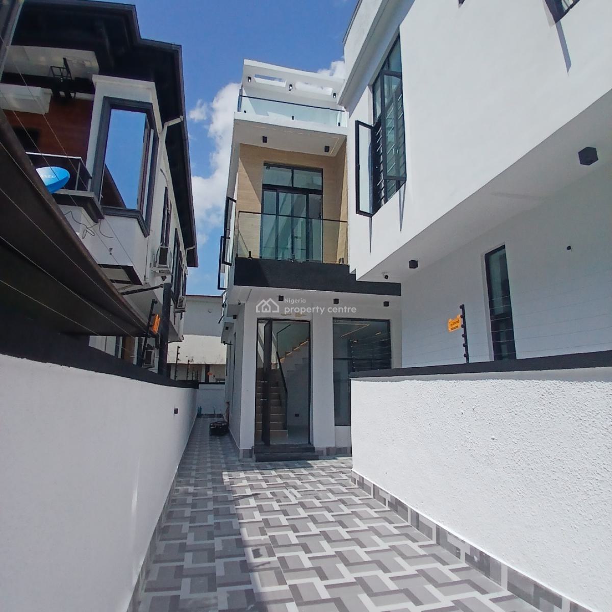 Decently Crafted 4 Bedroom Semi-detached Duplex with Bq, Chevron Toll Gate, Orchid Road, Lekki, Lagos, Terraced Duplex for Sale