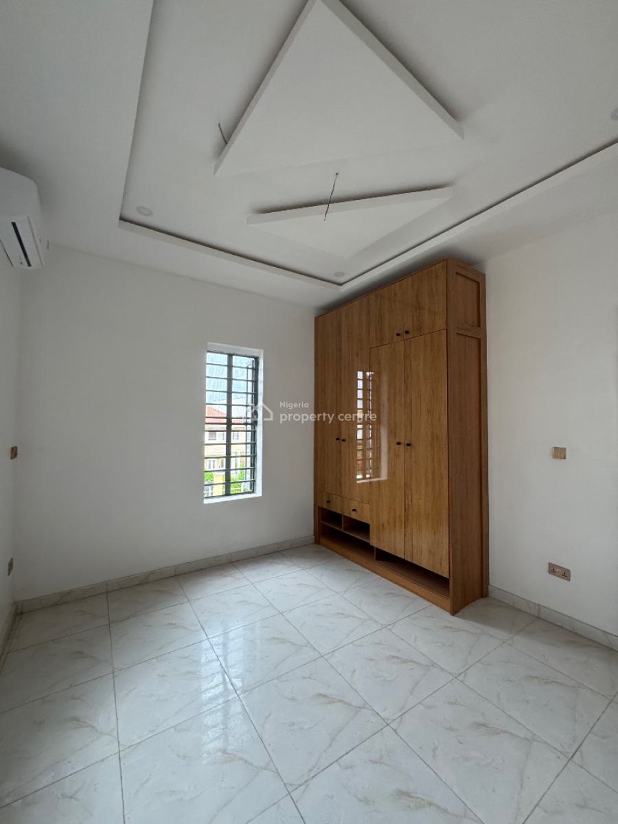 Unique 2 Bedroom Fully Serviced Apartment, Admiralty Homes, Off Alpha Beach Road, Lekki, Lagos, Flat / Apartment for Rent