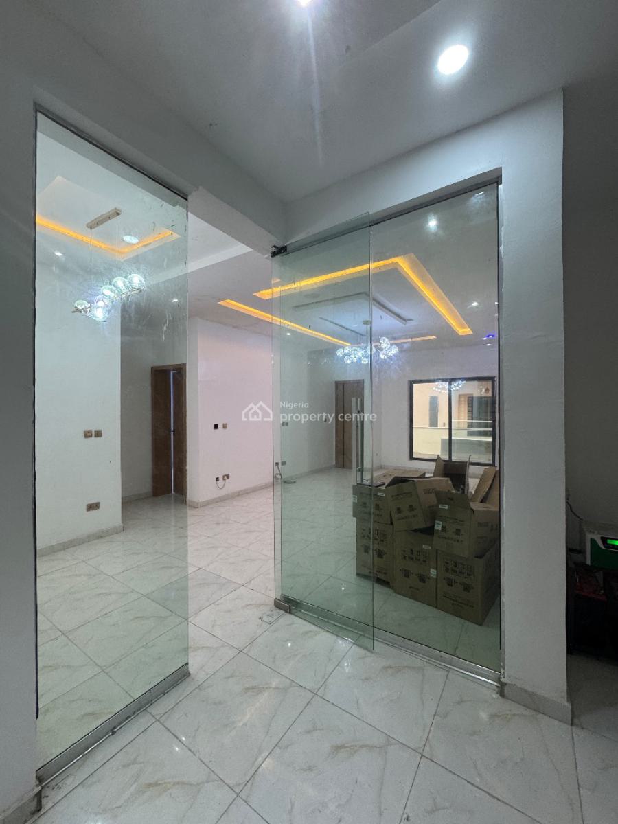 Unique 2 Bedroom Fully Serviced Apartment, Admiralty Homes, Off Alpha Beach Road, Lekki, Lagos, Flat / Apartment for Rent