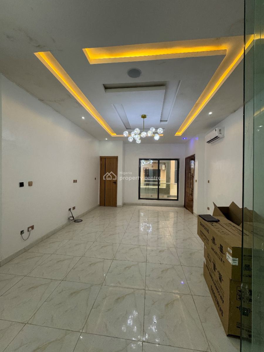 Unique 2 Bedroom Fully Serviced Apartment, Admiralty Homes, Off Alpha Beach Road, Lekki, Lagos, Flat / Apartment for Rent