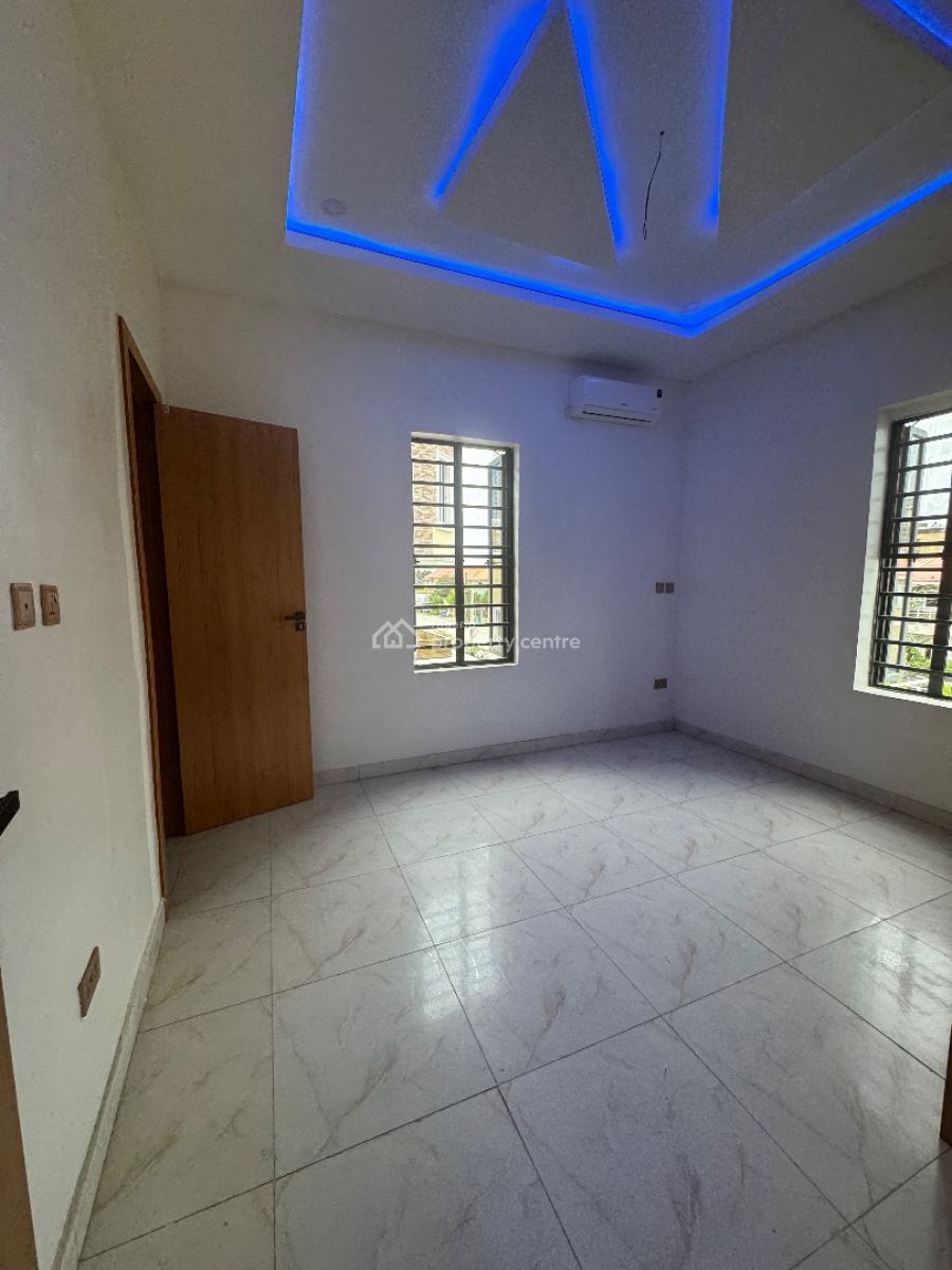 Unique 2 Bedroom Fully Serviced Apartment, Admiralty Homes, Off Alpha Beach Road, Lekki, Lagos, Flat / Apartment for Rent