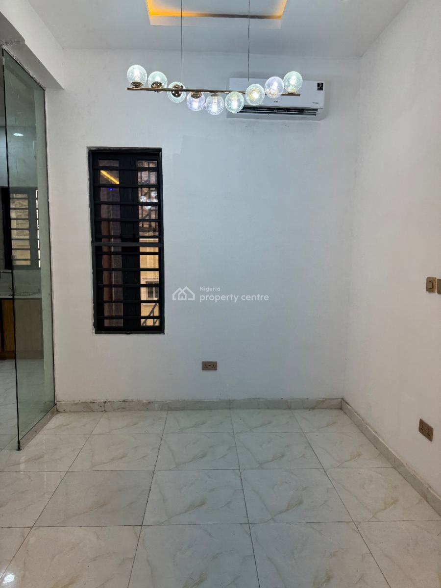 Unique 2 Bedroom Fully Serviced Apartment, Admiralty Homes, Off Alpha Beach Road, Lekki, Lagos, Flat / Apartment for Rent