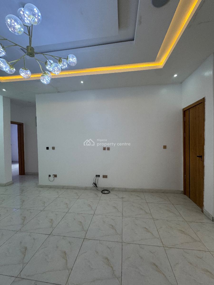 Unique 2 Bedroom Fully Serviced Apartment, Admiralty Homes, Off Alpha Beach Road, Lekki, Lagos, Flat / Apartment for Rent