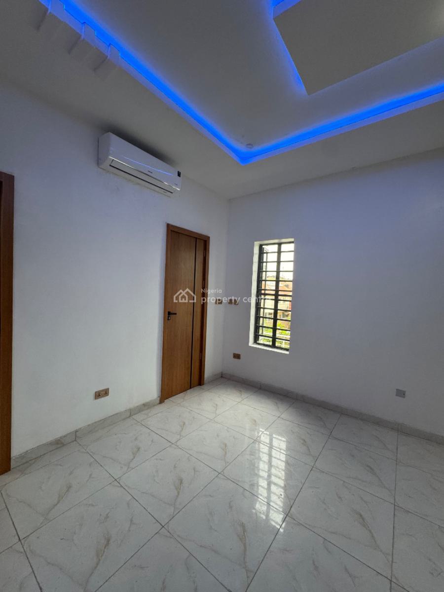 Unique 2 Bedroom Fully Serviced Apartment, Admiralty Homes, Off Alpha Beach Road, Lekki, Lagos, Flat / Apartment for Rent