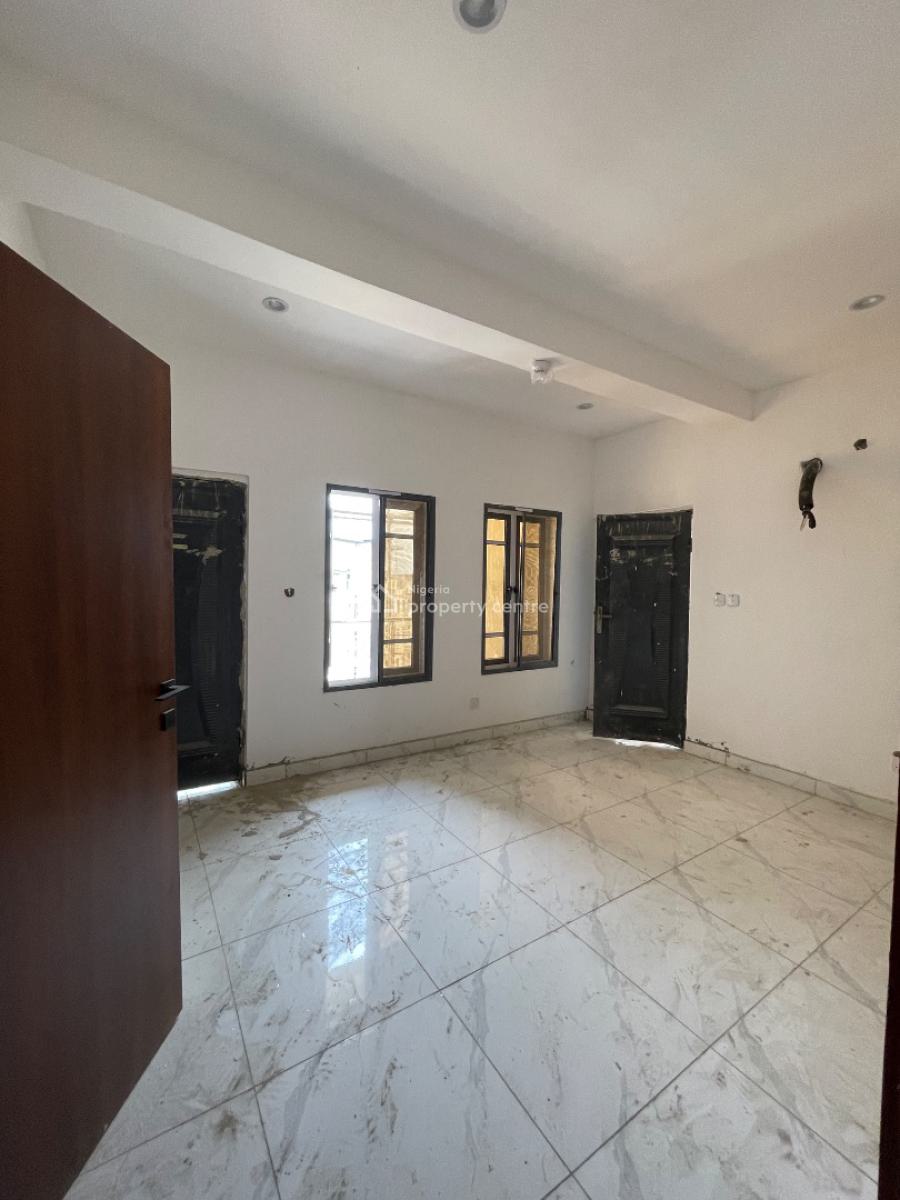 Contemporary 10 Units of 1 Bedroom Apartment, Therra Annex Estate, Ogbeni Street, Sangotedo, Ajah, Lagos, Block of Flats for Sale