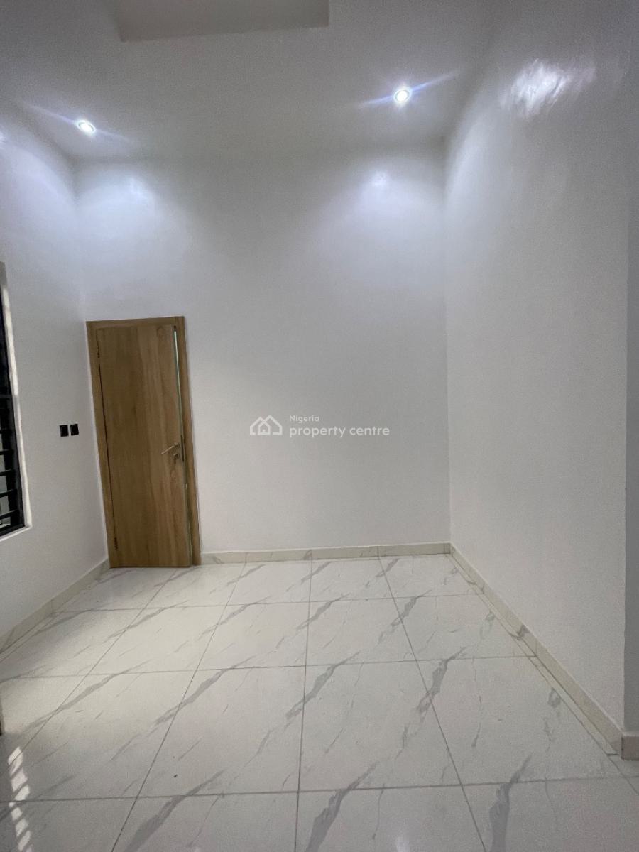 Elegantly Built 4 Bedroom Semi Detached Duplex with Bq, Ikota, Lekki, Lagos, Semi-detached Duplex for Rent