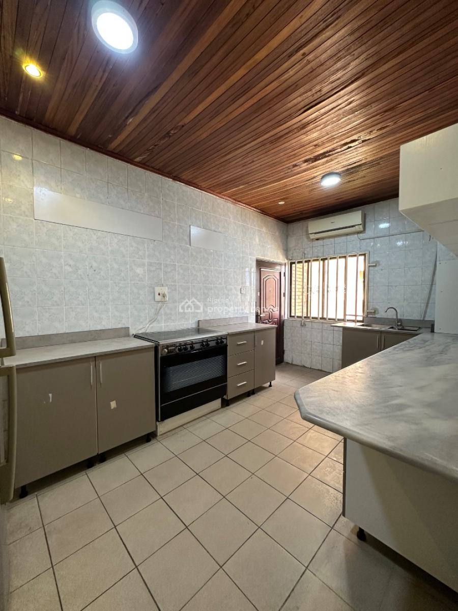 Lovely 3 Bedroom Apartment, Ikoyi, Lagos, Flat / Apartment for Rent