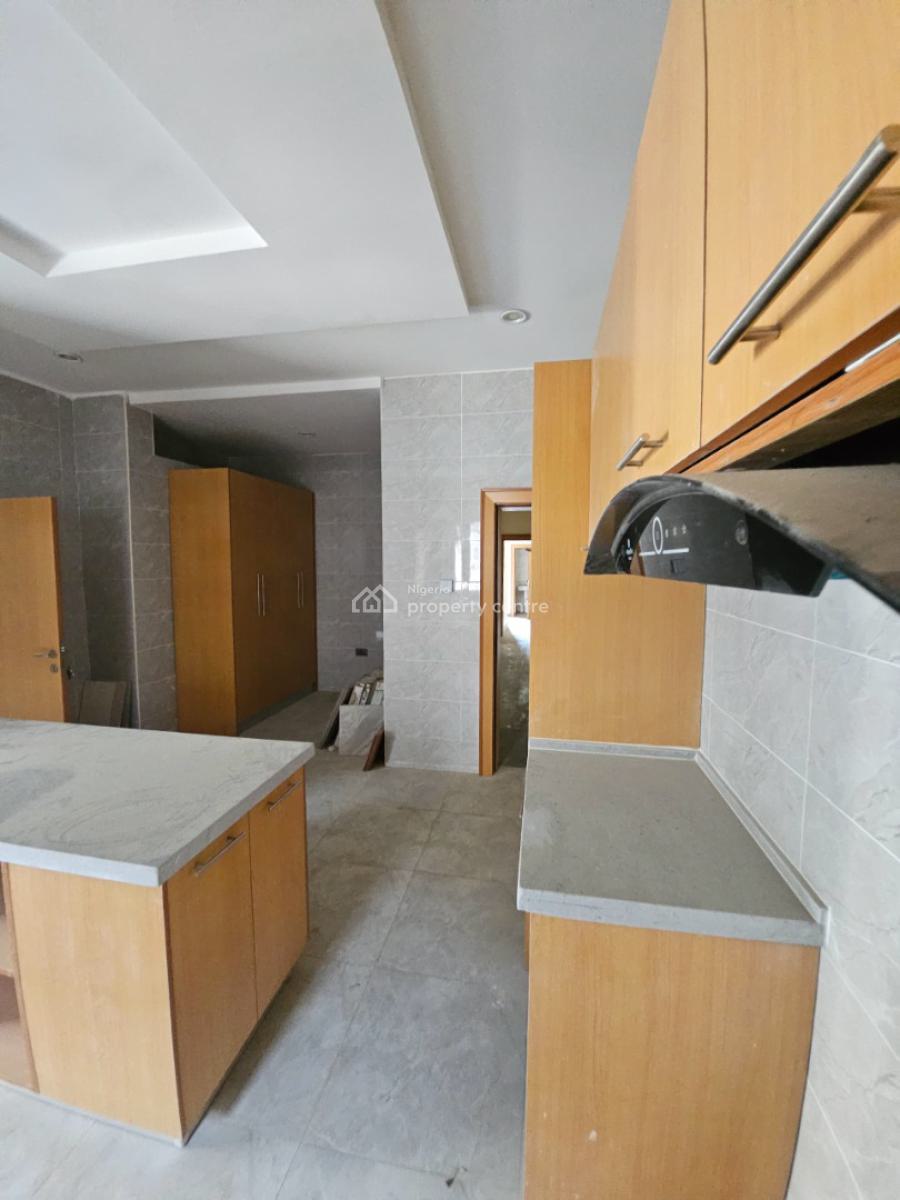 Brandnew 6 Bedroom Duplex with 2 Selfcon B/q and a Swimming Pool, Riverpark Estate Along Airport Road, Lugbe District, Abuja, Detached Duplex for Sale