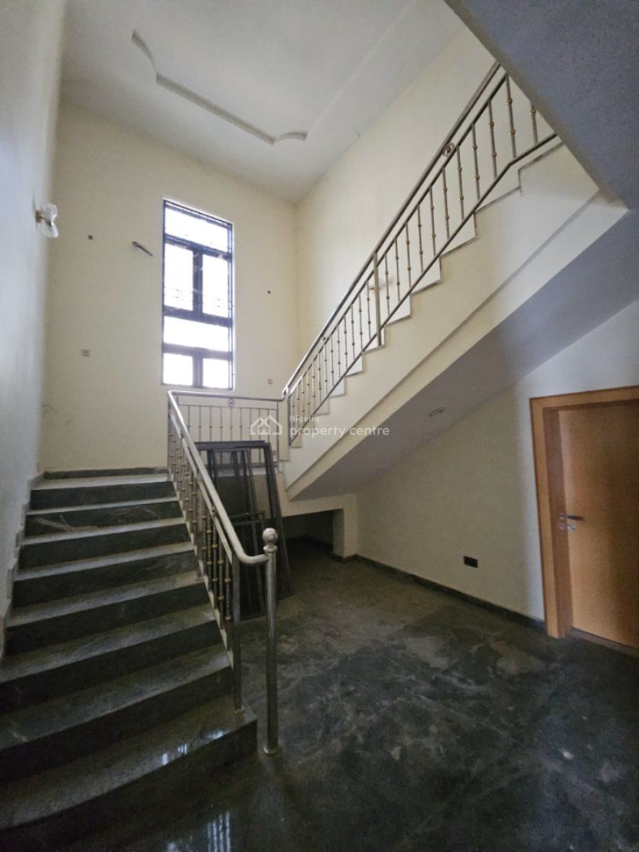 Brandnew 6 Bedroom Duplex with 2 Selfcon B/q and a Swimming Pool, Riverpark Estate Along Airport Road, Lugbe District, Abuja, Detached Duplex for Sale