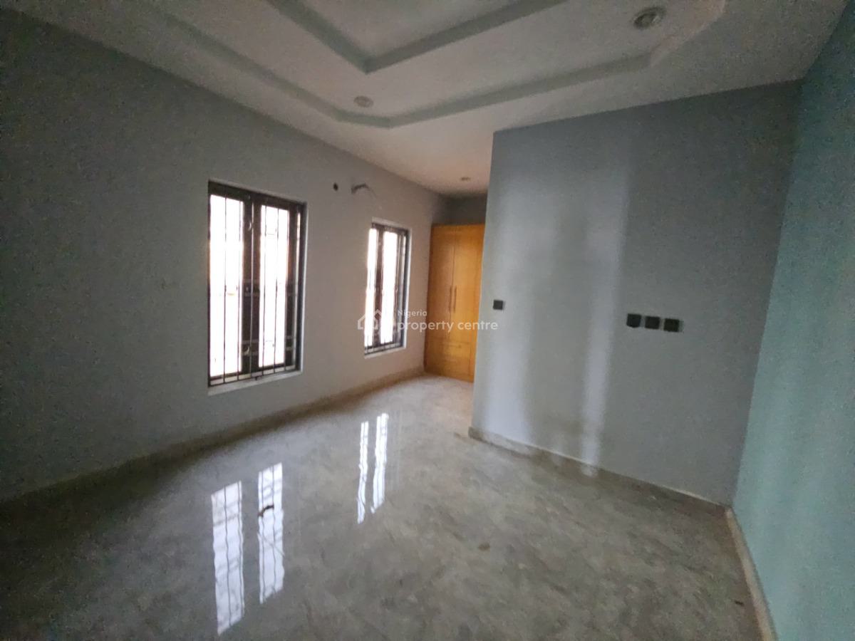 Brandnew 6 Bedroom Duplex with 2 Selfcon B/q and a Swimming Pool, Riverpark Estate Along Airport Road, Lugbe District, Abuja, Detached Duplex for Sale