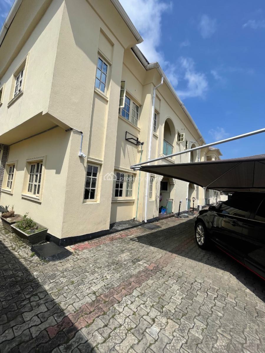 5 Bedroom, Off Hakeem Dickson, Lekki Phase 1, Lekki, Lagos, Terraced Duplex for Rent