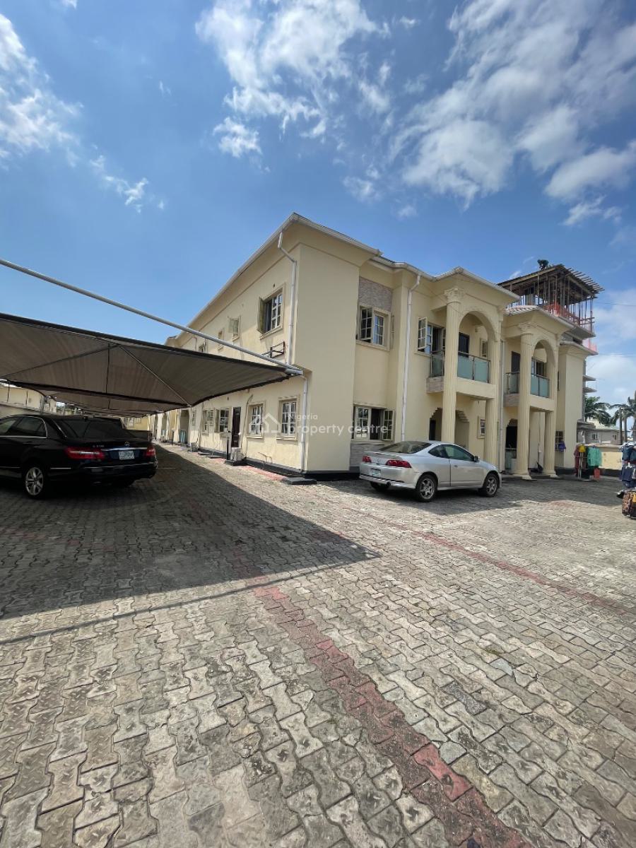 5 Bedroom, Off Hakeem Dickson, Lekki Phase 1, Lekki, Lagos, Terraced Duplex for Rent