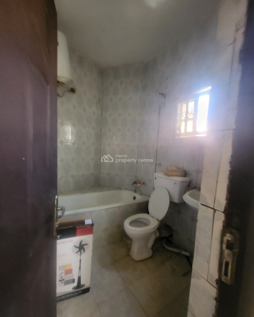 Luxurious Massive Self Contain Apartment, By Old Secteriate, Area 1, Garki, Abuja, Self Contain (single Rooms) for Rent