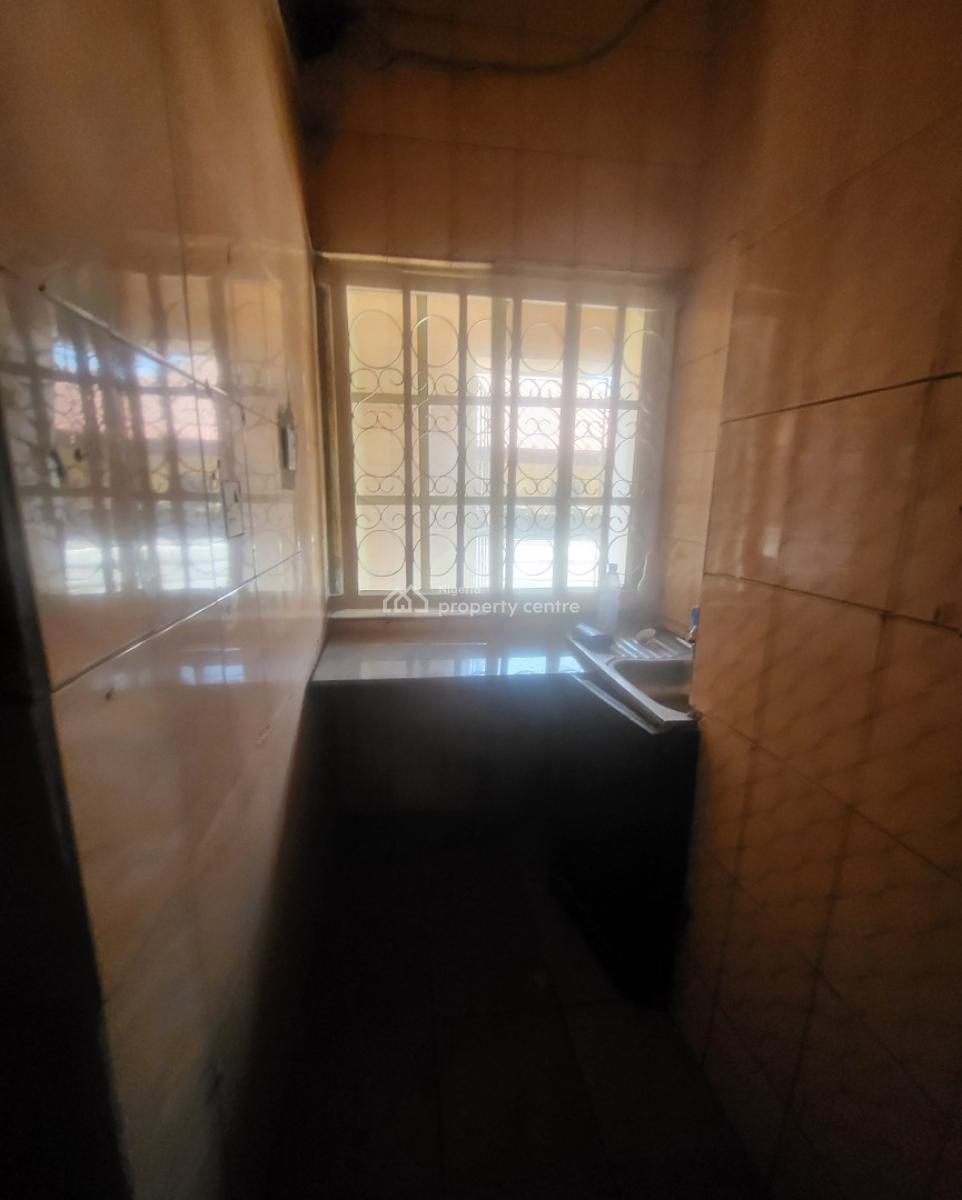 Luxurious Massive Self Contain Apartment, By Old Secteriate, Area 1, Garki, Abuja, Self Contain (single Rooms) for Rent