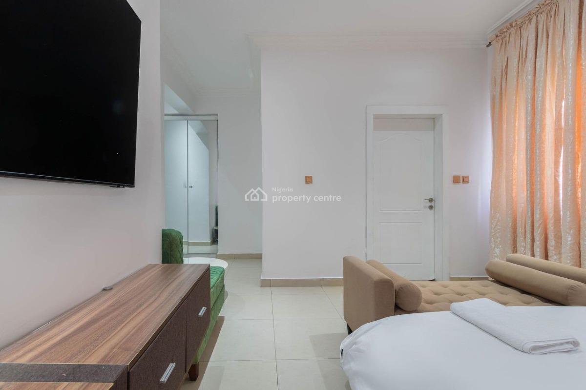 Newly Built 3bed Apartment in Ikate, Ikate Elegushi, Lekki, Lagos, Flat / Apartment Short Let