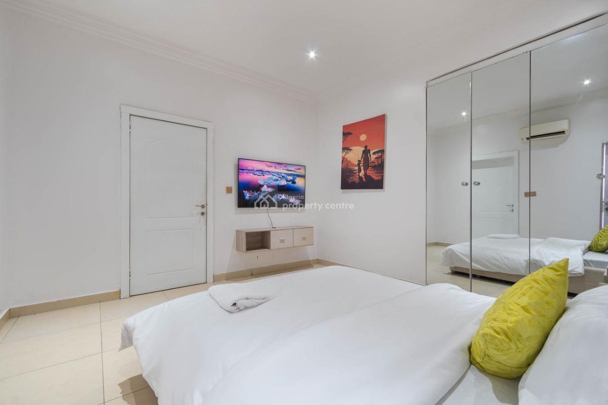 Newly Built 3bed Apartment in Ikate, Ikate Elegushi, Lekki, Lagos, Flat / Apartment Short Let