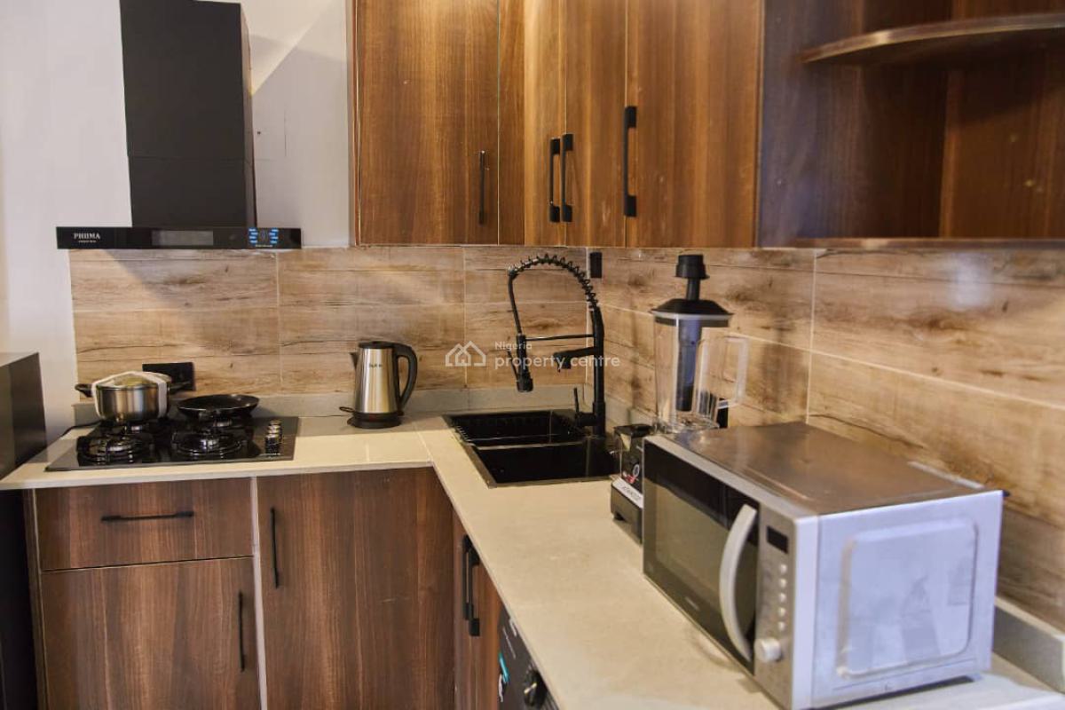 Unique 1-bed Apartment, Adeola Ajayi Crescent Off Oludegun Avenue, Mafoluku, Oshodi, Lagos, Flat / Apartment Short Let