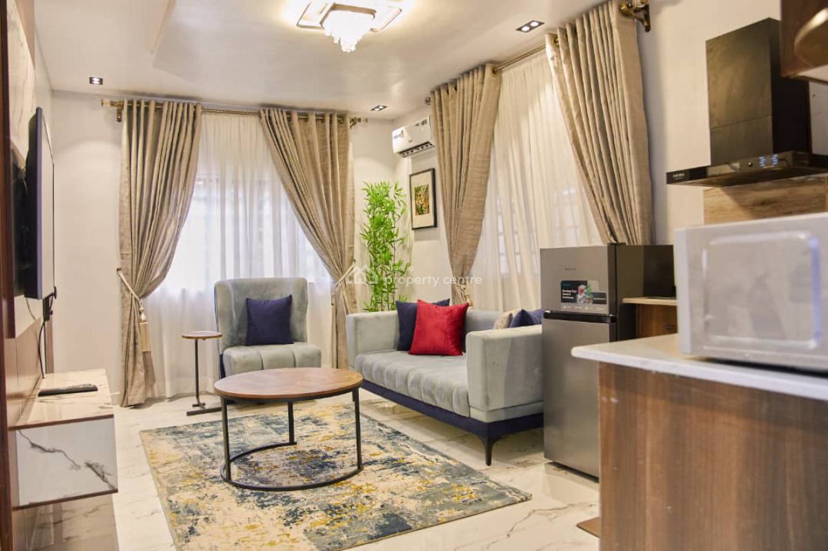 Unique 1-bed Apartment, Adeola Ajayi Crescent Off Oludegun Avenue, Mafoluku, Oshodi, Lagos, Flat / Apartment Short Let