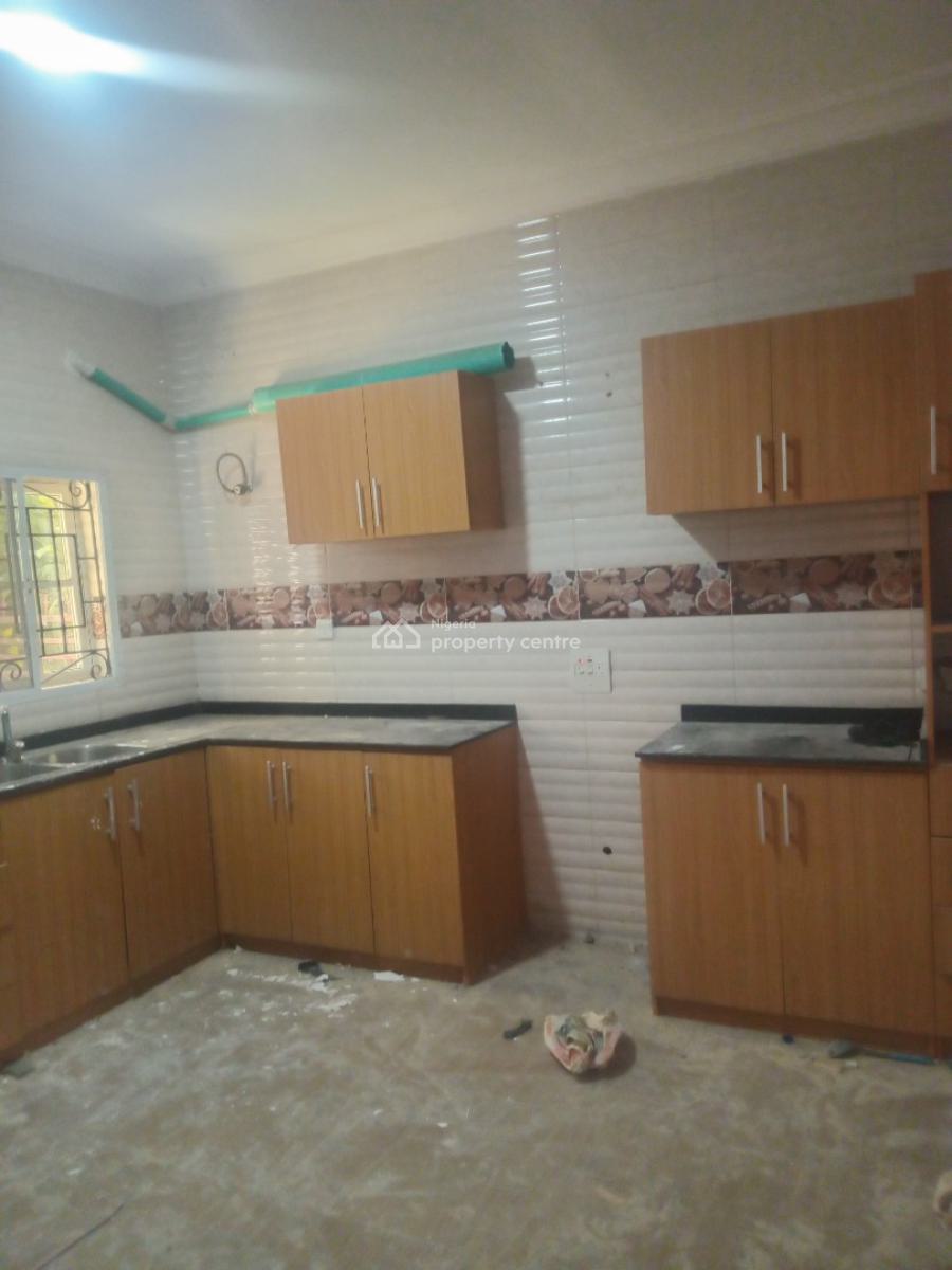a Luxurious Standard Miniflat with Standard Kitchen and 24hours Light, Chevron Drive Paradise 3 Estate, Lekki, Lagos, Mini Flat (room and Parlour) for Rent