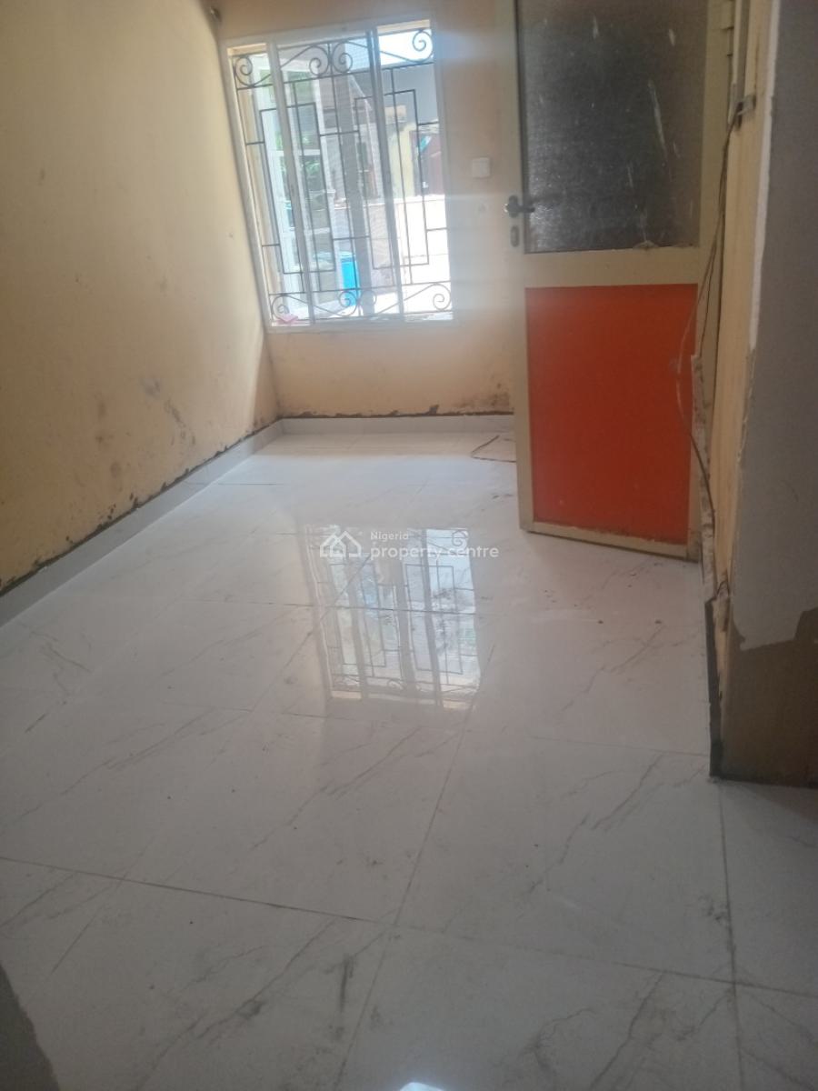 a Luxurious Standard Miniflat with Standard Kitchen and 24hours Light, Chevron Drive Paradise 3 Estate, Lekki, Lagos, Mini Flat (room and Parlour) for Rent