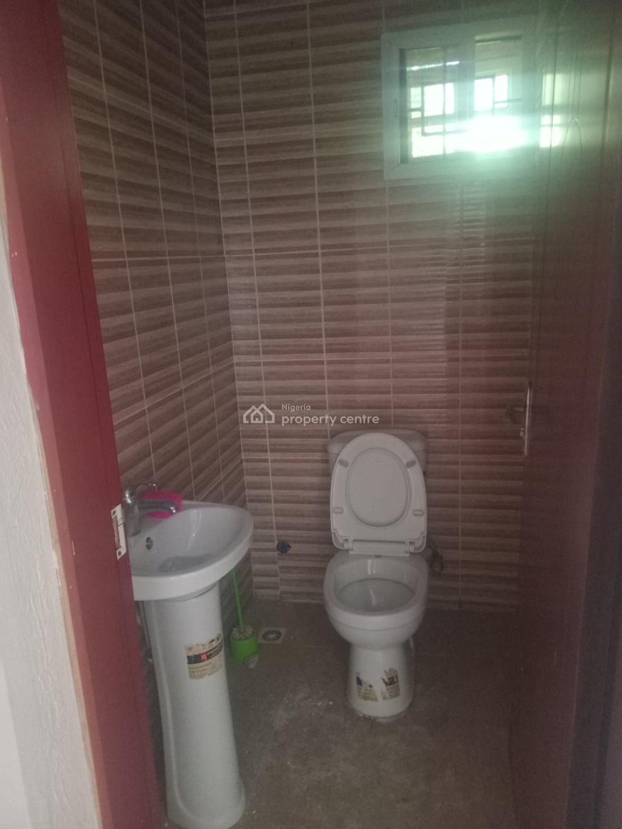 a Luxurious Standard Miniflat with Standard Kitchen and 24hours Light, Chevron Drive Paradise 3 Estate, Lekki, Lagos, Mini Flat (room and Parlour) for Rent