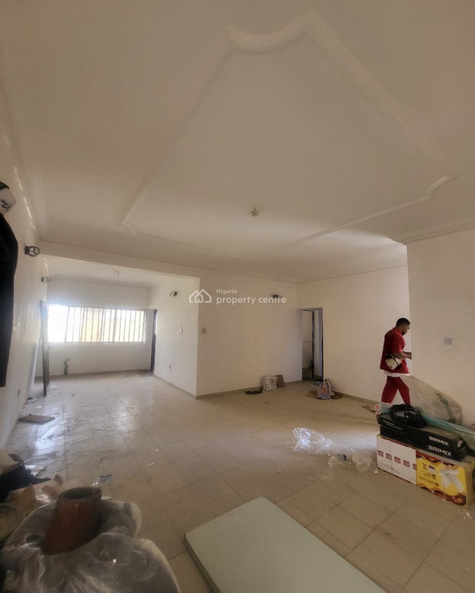 Luxurious Massive 2 Bedroom Flat, Near Agis, Area 11, Garki, Abuja, Flat / Apartment for Rent