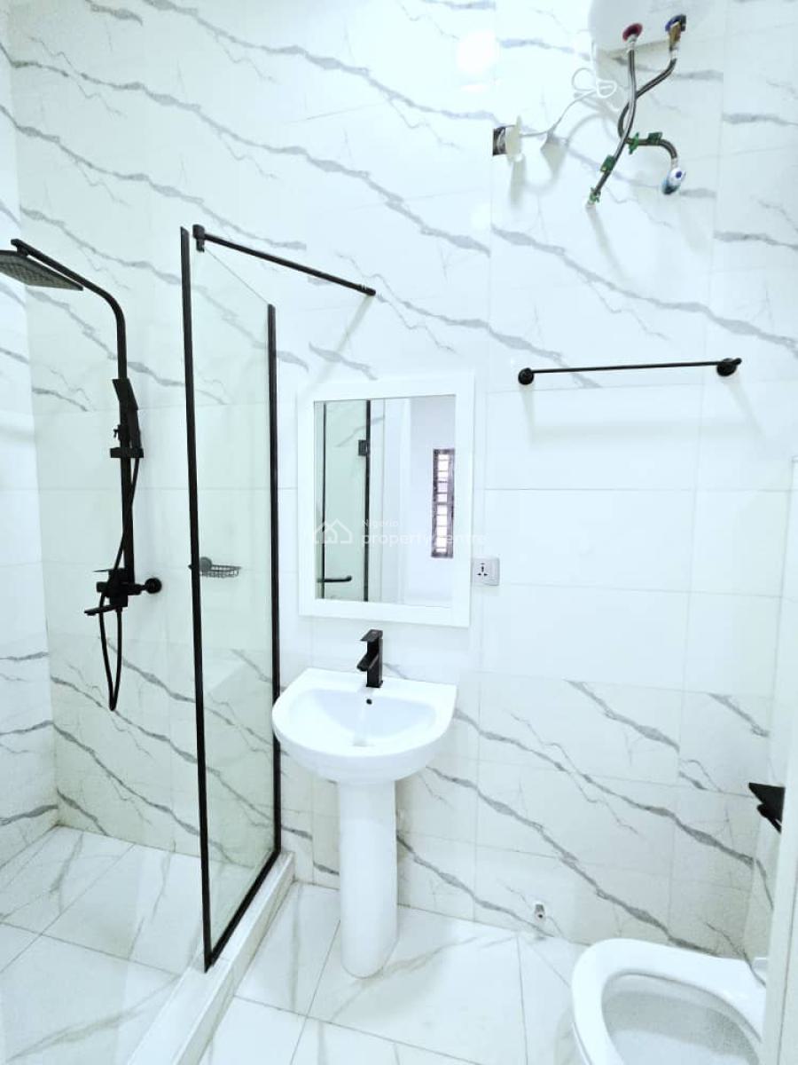 5 Bedroom Detached House with Bq, Orchid Road, Lekki, Lagos, Terraced Duplex for Sale