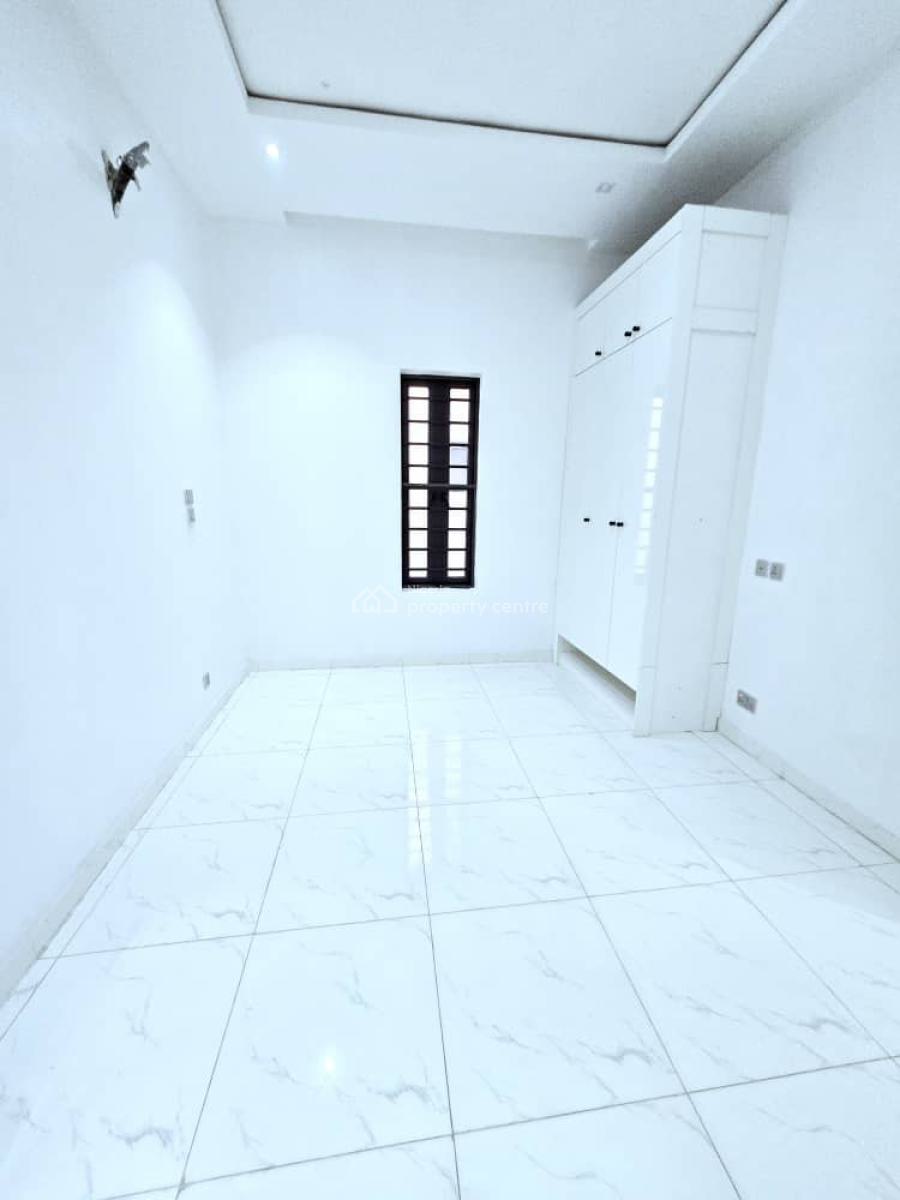 5 Bedroom Detached House with Bq, Orchid Road, Lekki, Lagos, Terraced Duplex for Sale