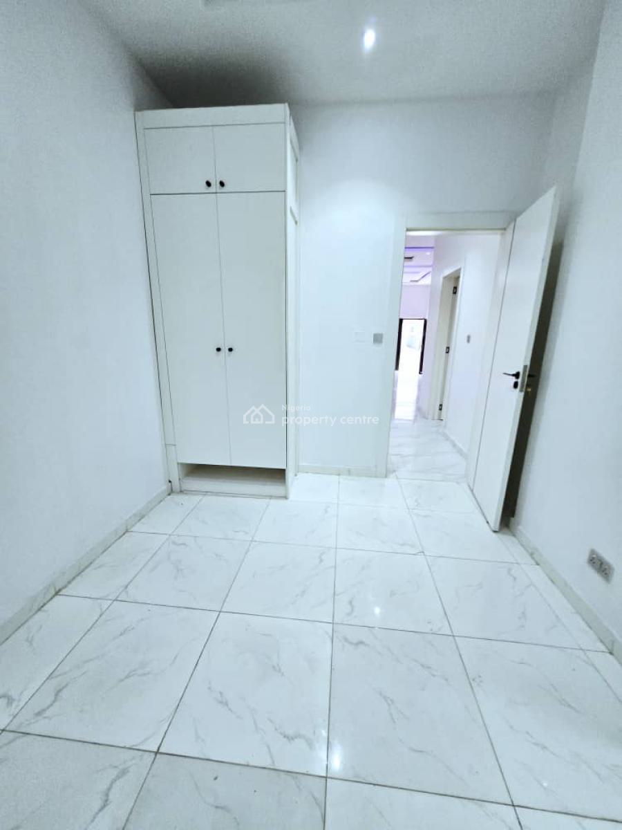 5 Bedroom Detached House with Bq, Orchid Road, Lekki, Lagos, Terraced Duplex for Sale