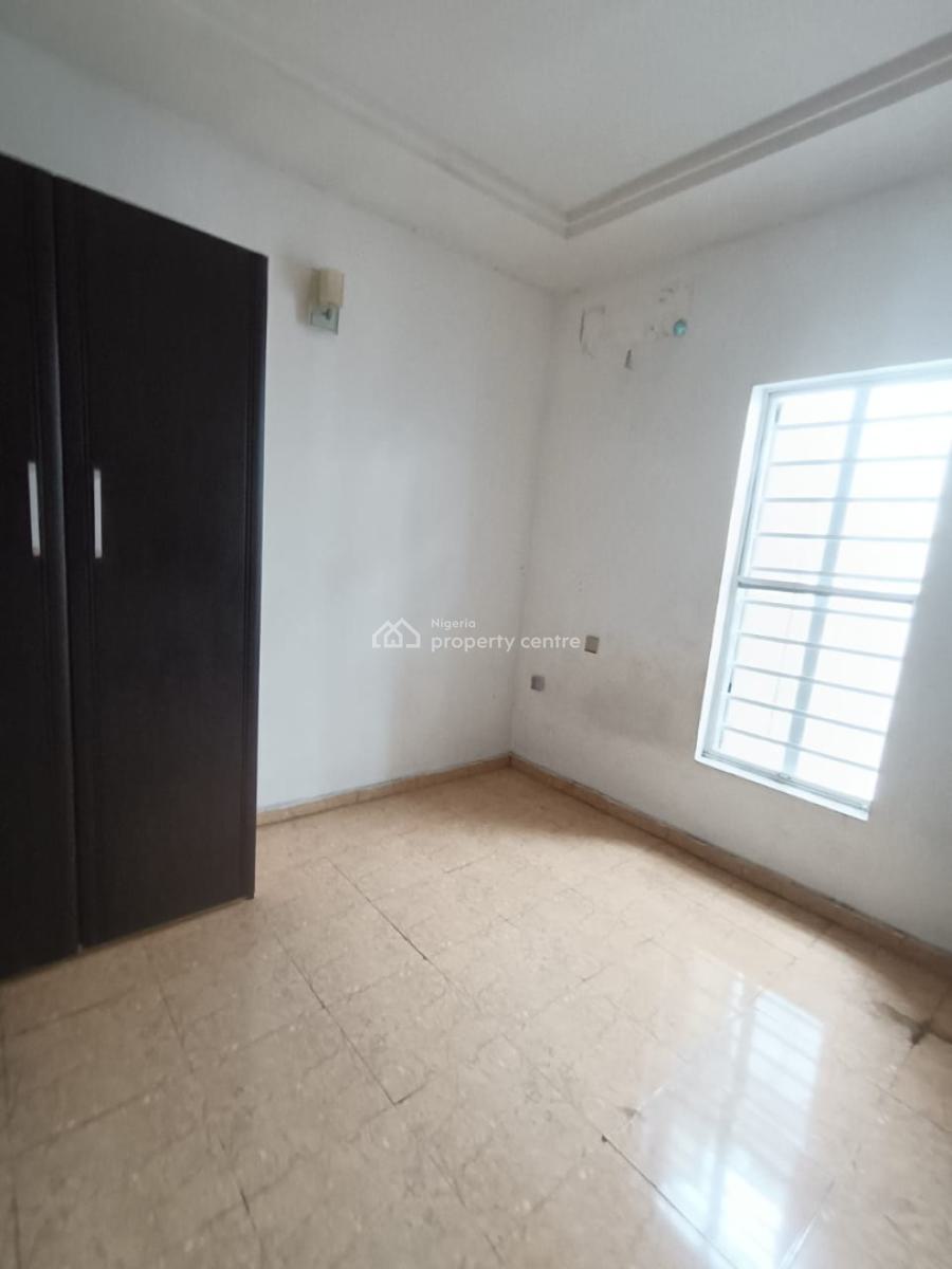Room Self Available(shared Kitchen ), Orchid, Lekki, Lagos, Flat / Apartment for Rent