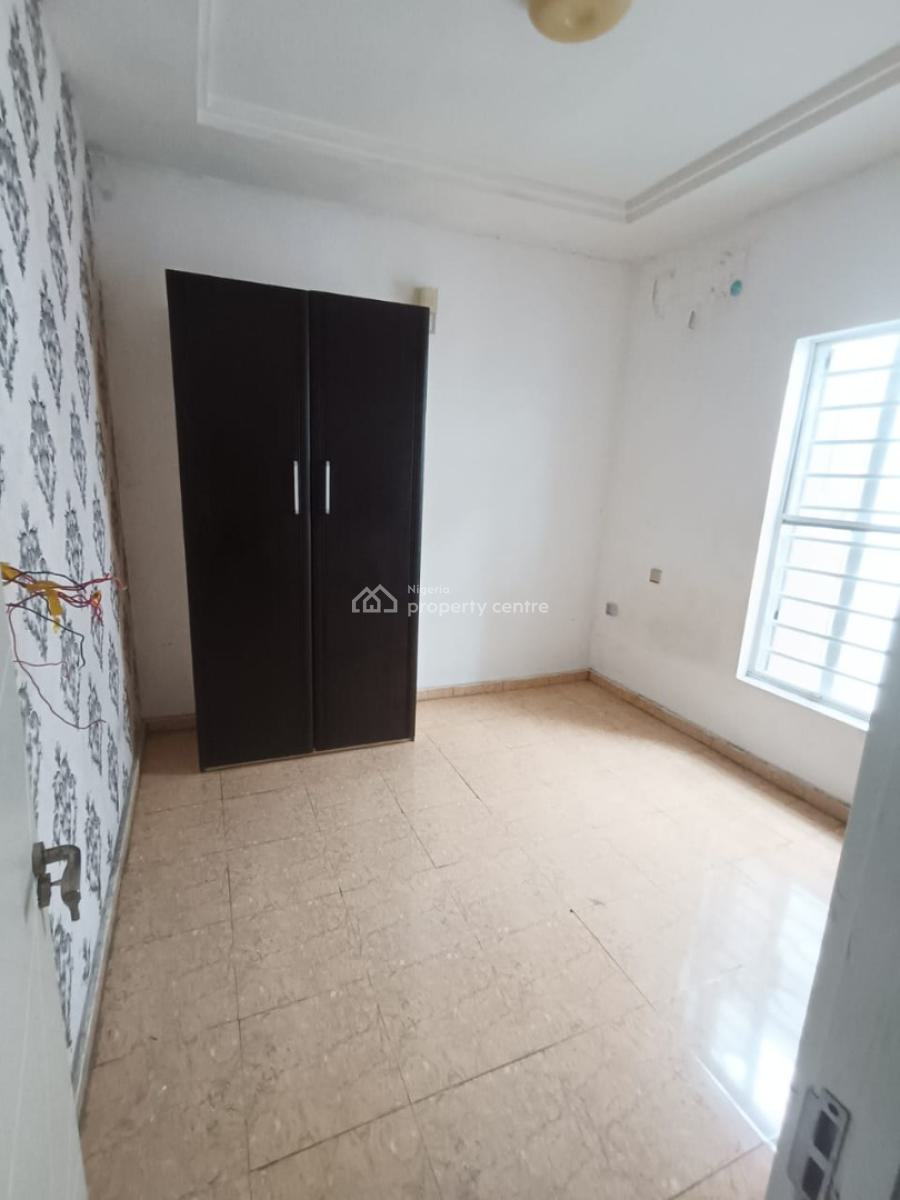 Room Self Available(shared Kitchen ), Orchid, Lekki, Lagos, Flat / Apartment for Rent