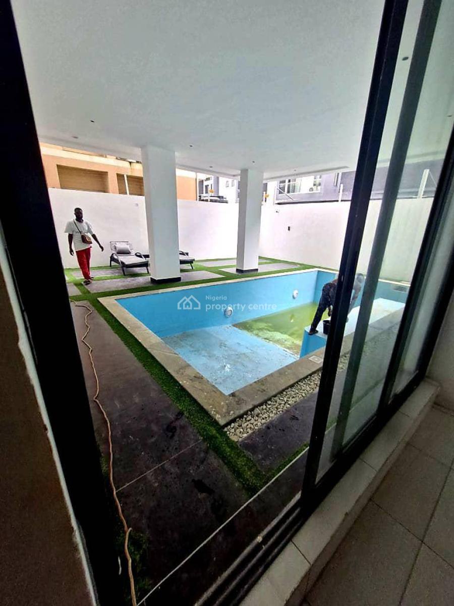 Fully Serviced & Well Finished 2 Bedroom Apartment, Oniru, Victoria Island (vi), Lagos, Block of Flats for Sale