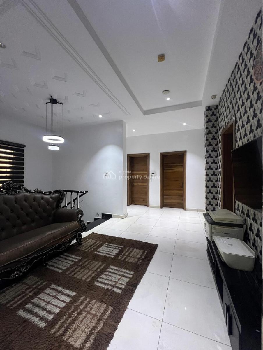 5 Bedroom Semi Detached Duplex with 2 Room Bq, Ikoyi, Lagos, Detached Duplex for Rent
