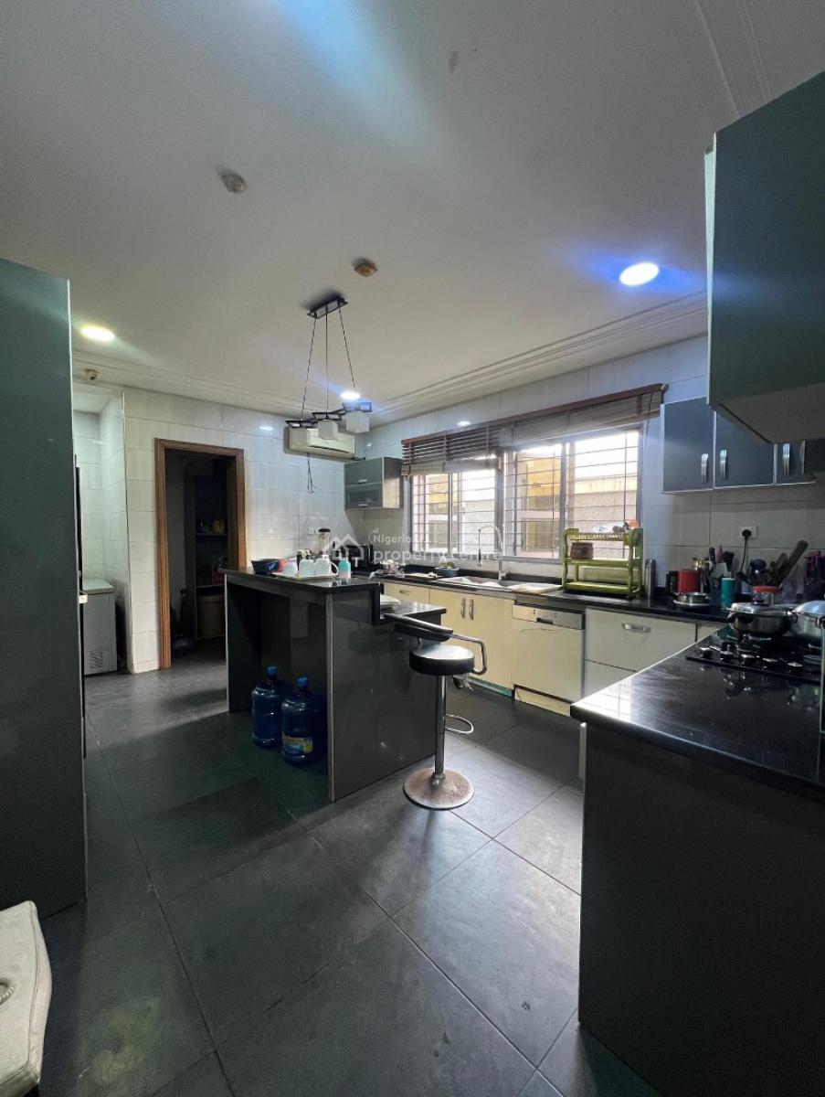 5 Bedroom Semi Detached Duplex with 2 Room Bq, Ikoyi, Lagos, Detached Duplex for Rent